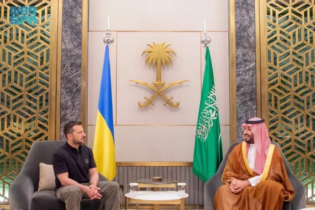 Prince Mohammed bin Salman, Crown Prince and Prime Minister, meets with Ukrainian President Volodymyr Zelenskyy in Jeddah in June. (SPA)