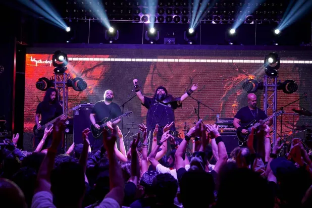 لا شيء مستحيل (ويستيد لاند)