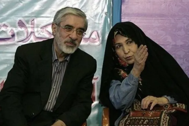 الإصلاحي مير حسين موسوي وزوجته زهرا رهنورد (إكس)