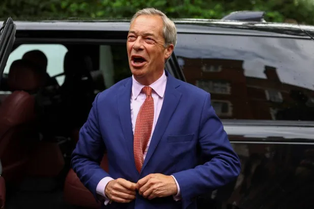 زعيم حزب الإصلاح البريطاني نايغل فاراج (رويترز)