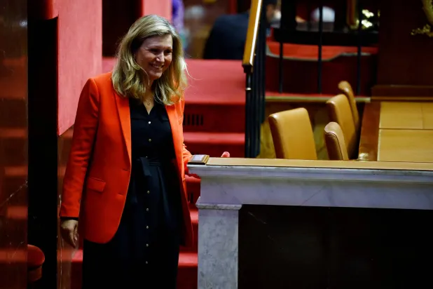 انتخاب ياييل براون بيفيه المؤيدة للرئيس إيمانويل ماكرون مجدداً رئيسة للجمعية الوطنية الفرنسية (رويترز)