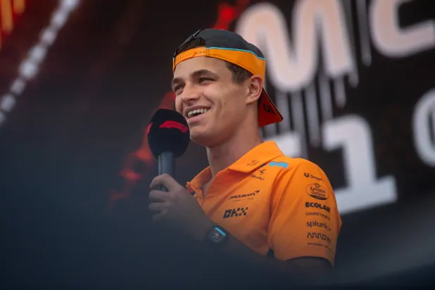 لاندو نوريس الأسرع في التجارب الحرة الأخيرة بجائزة المجر (إ.ب.أ)