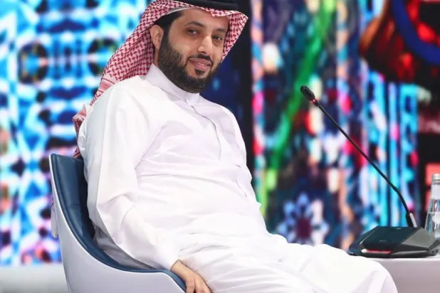 المستشار تركي آل الشيخ أطلق «جائزة القلم الذهبي للرواية» بمجموع جوائز 690 ألف دولار (الشرق الأوسط)