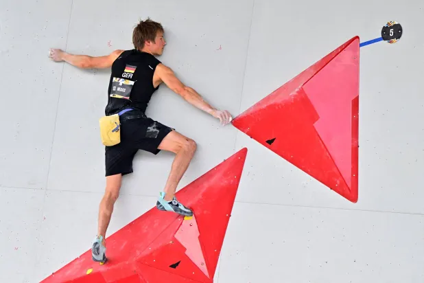 رئيس الاتحاد الدولي للتسلق يأمل في صعود أكثر سلاسة في السنوات المقبلة (رويترز)