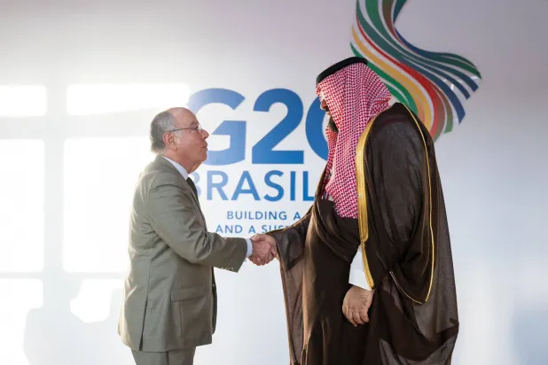 وزير الاقتصاد والتخطيط السعودي يلتقي وزير خارجية البرازيل (حساب وزارة الاقتصاد على إكس)