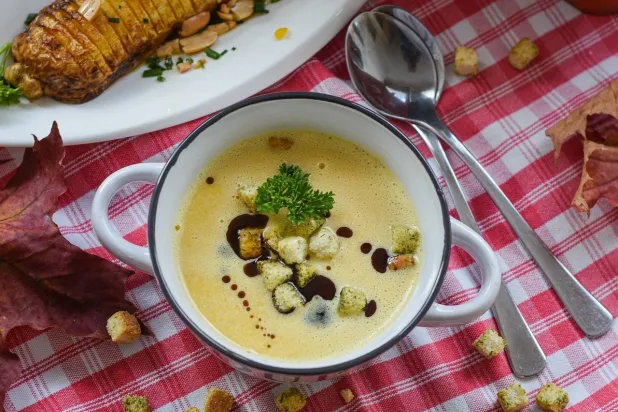 صورة لحساء القرع والفاصولياء من بيكسباي