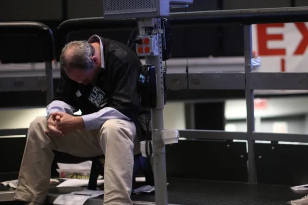 الأدلة تزداد على أن الروائح قد تؤثر بشكل مباشر على الحالة المزاجية (رويترز)