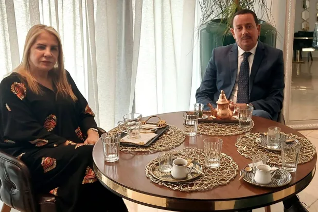 الوزير السابق بلقاسم ساحلي وسيدة الأعمال سعيدة نغزة (حملة المرشحين)