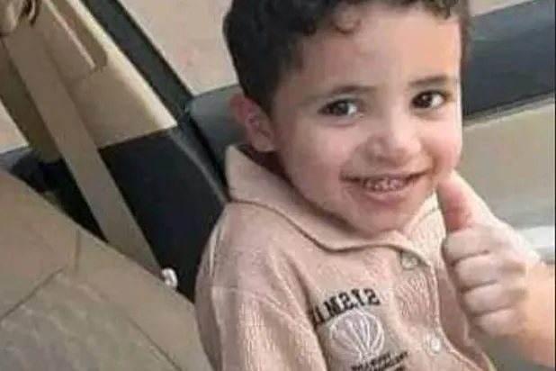 الطفل الضحية (متداولة على صفحات أقاربه في فيسبوك)