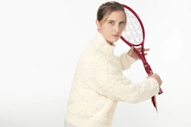 صورة من «ديور» لملابس صممتها للاعبة التنس بولين يدغوليدي (ماريلي أندريه لـ«ديور»)