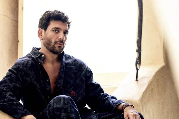 اعتاد العمل على أكثر من مشروع في وقت واحد (الشرق الأوسط) 