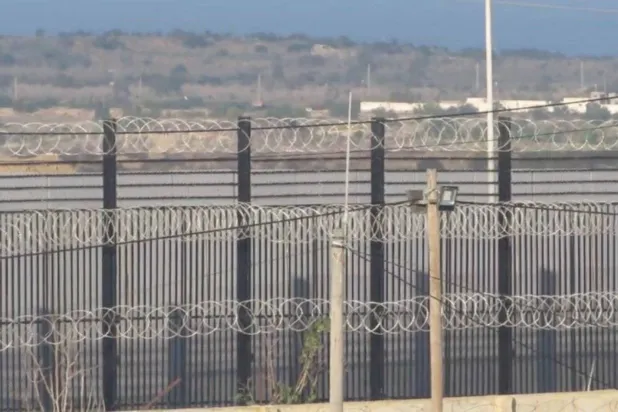 الحدود المصرية - الإسرائيلية (رويترز)