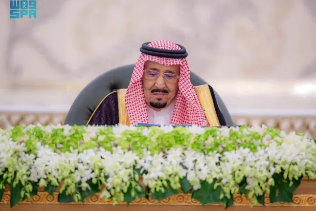 خادم الحرمين الشريفين الملك سلمان بن عبد العزيز خلال ترؤسه جلسة مجلس الوزراء (واس)