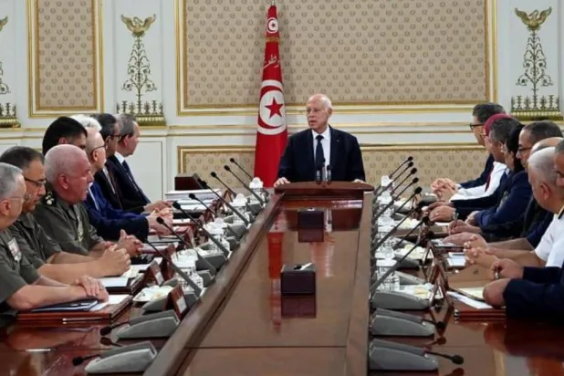 اجتماع مجلس الأمن القومي يأمر بتصعيد حملات مكافحة الإرهاب والتهريب ومراقبة حدود البلاد (موقع الرئاسة التونسية)