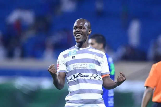 الزيمبابوي ناوليدج (نادي الرياض السعودي)