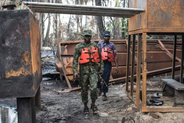 تعاني دول غرب أفريقيا من انتشار الجماعات الإرهابية (أ.ف.ب)