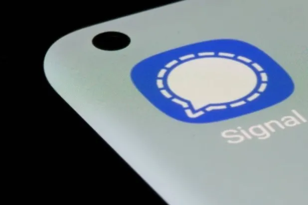 شعار خدمة الدردشة المشفرة «سيغنال» (رويترز)