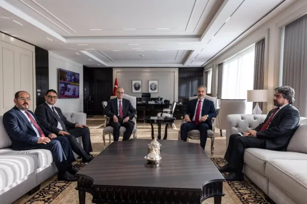 Turkish Foreign Minister Hakan Fidan meets with the Syrian opposition delegation in Ankara. (Turkish Foreign Minister)