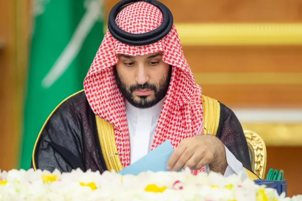 ولي العهد الأمير محمد بن سلمان لدى ترؤسه جلسة مجلس الوزراء بجدة (واس)