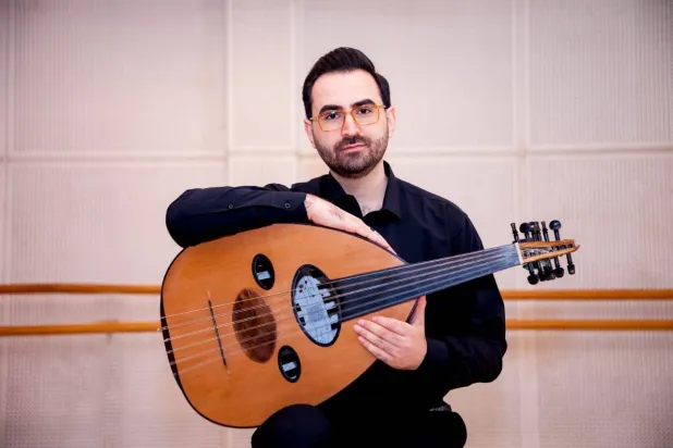 عازف العود السوري سلام بشر (الشرق الأوسط)