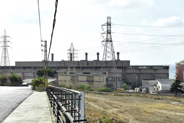 Lübnan'daki Jiyeh enerji santrali (EPA)