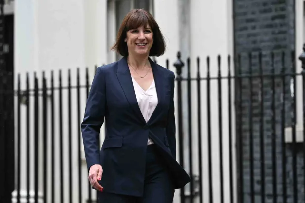 وزيرة الخزانة البريطانية ريتشل ريفز (أ.ف.ب)