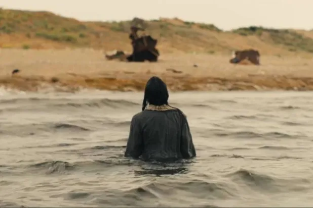 «أغورا» (إكزيت برودكشنز)