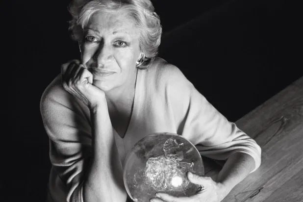 المصممة إلسا بيريتي (تيفاني آند كو)