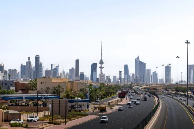 عزا وكيل وزارة الكهرباء والماء والطاقة المتجددة المكلف المهندس هيثم العلي انقطاع التيار الكهربائي إلى «خلل في إمدادات الغاز» (كونا)