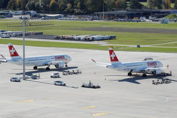 طائرتان تابعتان للخطوط الجوية السويسرية (أرشيفية - رويترز)