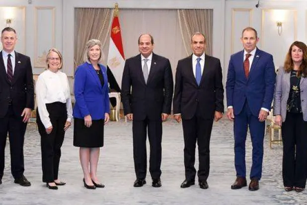 الرئيس المصري يستقبل وفداً من الكونغرس الأميركي بالقاهرة (الرئاسة المصرية)
