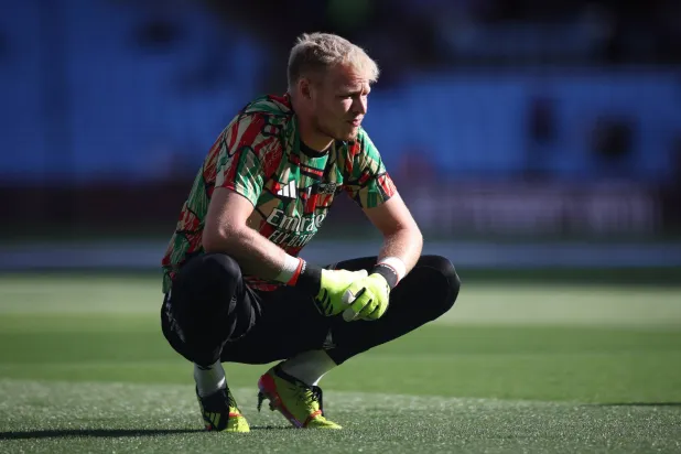 حارس المرمى آرون رامسديل ينتقل رسمياً إلى ساوثامبتون (إ.ب.أ)