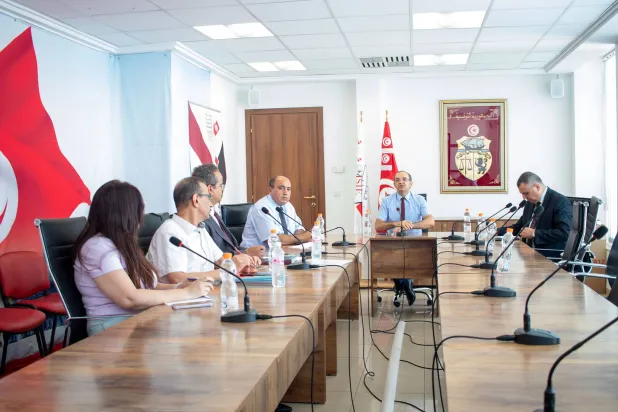 فاروق بوعسكر يترأس اجتماعاً لهيئة الانتخابات التونسية (الهيئة)