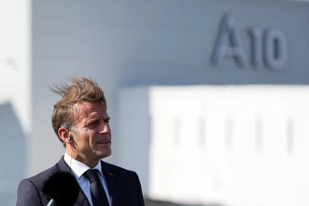 الرئيس الفرنسي إيمانويل ماكرون (رويترز)