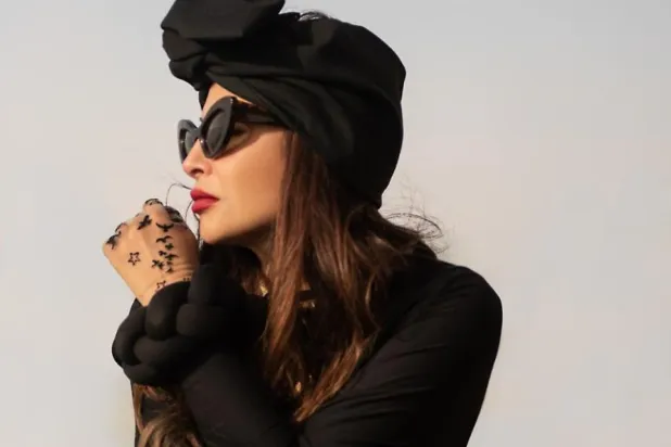 تيما عابد بخبرة 22 سنة تضيء سماء الموضة (الشرق الأوسط)