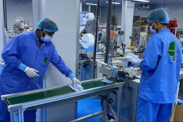 A factory in al-Dammam produces various medical supplies, including face masks. (SPA) 