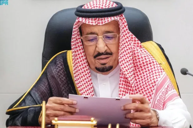 خادم الحرمين الشريفين لدى افتتاحه أحد أعمال لمجلس الشورى (واس)