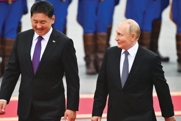 Rusya Devlet Başkanı Vladimir Putin ve Moğolistan Devlet Başkanı Ukhnaagiin Khurelsukh