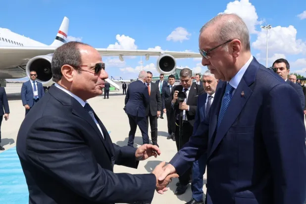  الرئيس التركي رجب طيب إردوغان يستقبل في أنقرة، نظيره المصري عبد الفتاح السيسي (الرئاسة التركية)
