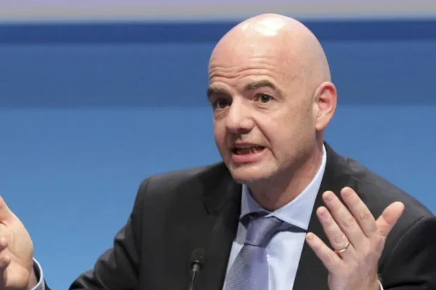 انفانتينو وصف لحظة إطلاق الشعار بالاستثنائية (رويترز)