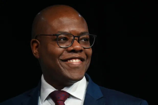 وزير حقوق الإنسان البرازيلي سيلفيو ألميدا (ا.ف.ب)