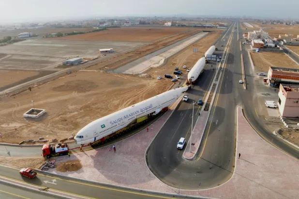 وصول الطائرات من جدة للرياض لن يتجاوز أسبوعين (خاص لـ«الشرق الأوسط»)