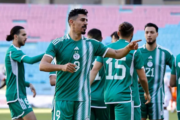 منتخب الجزائر حقق العلامة الكاملة بمجموعته الخامسة عقب فوزه على ليبيريا (الشرق الأوسط)