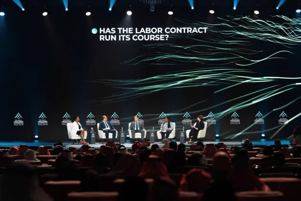 جانب من أعمال المؤتمر الدولي الأول لسوق العمل بالرياض (الشرق الأوسط)