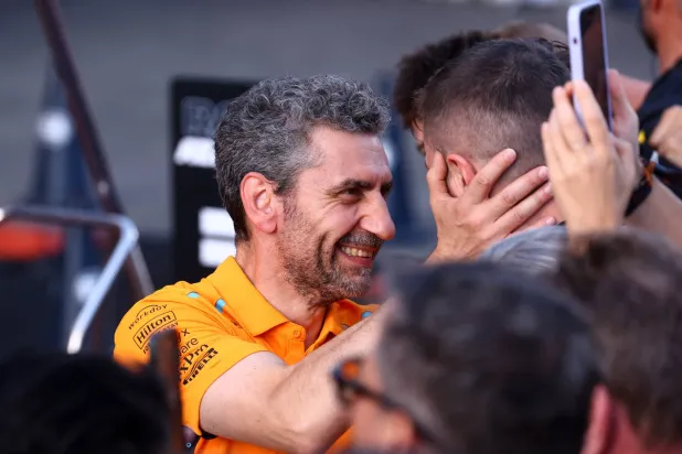 آندريا ستيلا (رويترز)