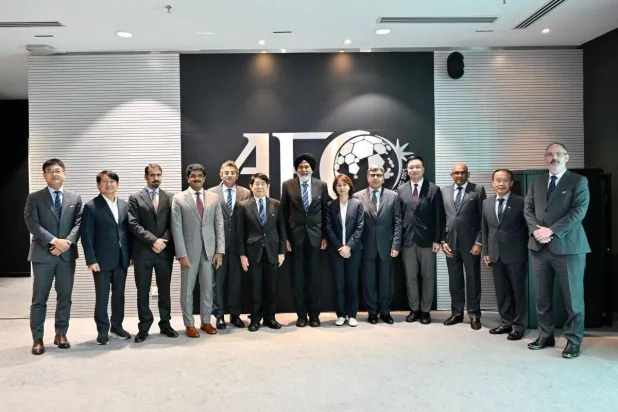 جانب من اجتماع اللجنة الطبية بالاتحاد الآسيوي لكرة القدم (الشرق الأوسط)