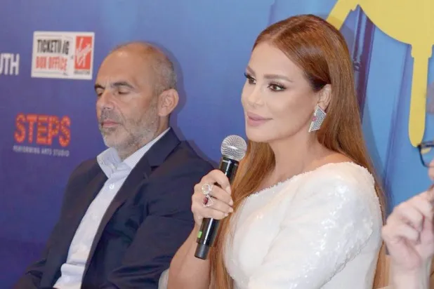 كارول سماحة في المؤتمر الصحافي لإطلاق عروض {كلّو مسموح} (حسابها على {إنستغرام})