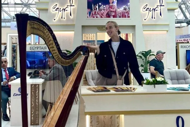 جانب من الجناح المصري في روسيا (وزارة السياحة والآثار المصرية)