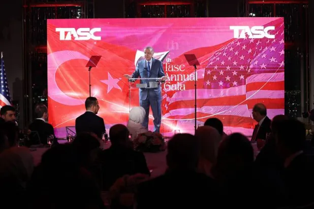 إردوغان متحدثاً أمام أعضاء «اللجنة التوجيهية التركية - الأميركية» في نيويورك ليل الأحد - الاثنين (الرئاسة التركية)