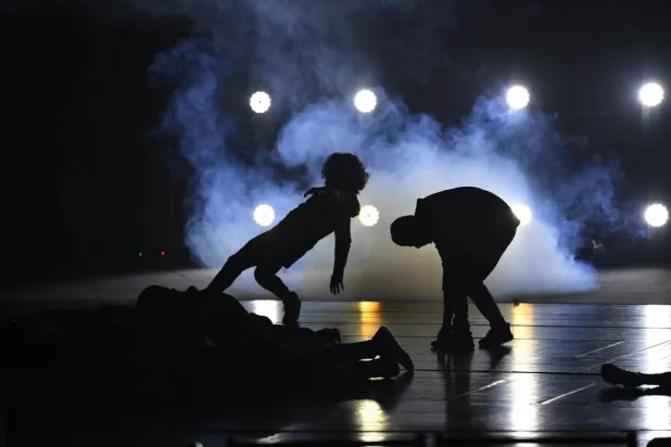 جوائز بقيمة 3 ملايين ريال سعودي تنتظر الفائزين في مسابقة «المسرح المدرسي» (موقع هيئة المسرح والفنون الأدائية)